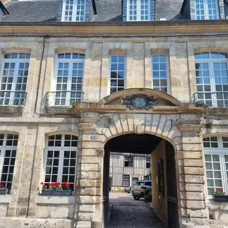 Apartment Le Refuge D'alfred, Centre